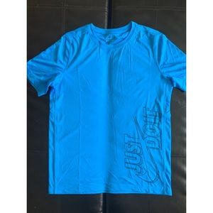 NWT Nike Boy Junior XL Dri Fit Training T-Shirt​